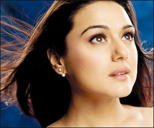 M_Id_113524_preity_zinta