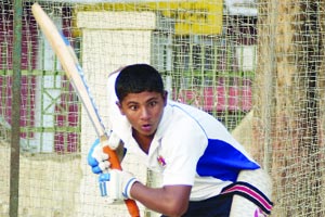 M_Id_136625_cricket