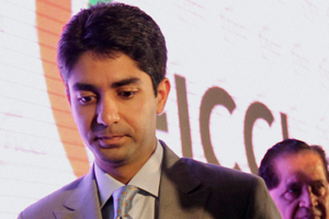 M_Id_181137_bindra