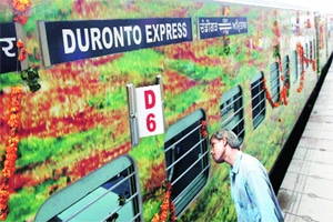 Duronto Express: News, Photos, Latest News Headlines about Duronto