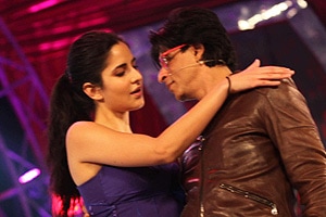 M_Id_308204_Shah_Rukh_and_Katrina