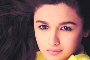 M_Id_324486_Alia_Bhatt