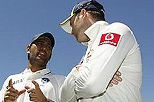 M_Id_366102_Dhoni