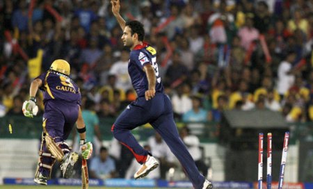 Low totals put a lot of pressure on bowlers,says Trevor Bayliss