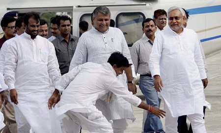 BJP pushing us to doom,can’t save alliance,says Nitish Kumar