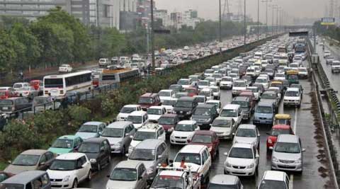 The move has certainly brought huge relief to the daily commuters between Delhi and Gurgaon. (Photo: Reuters)