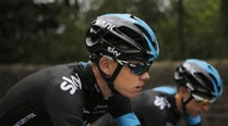 Defending champ Froome crashes in fourth stage of Tour