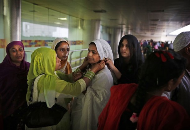 Photos Muslim Pilgrims Leave For Hajj The Indian Express
