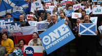 British PM urges Scottish voters to not break up ‘British family’