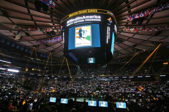 Supporters of India's Prime Minister Narendra Modi fill Madison Square Garden before a reception by the Indian community in honor of Modi's visit to the United States on Sunday, Sept. 28, 2014, in New York. (Source: PTI)