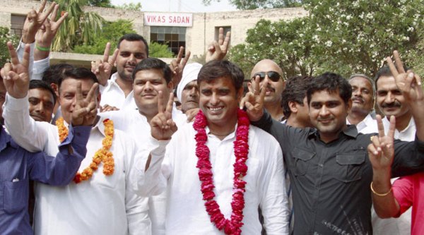 Indian National Lok Dal Badshapur vidhan sabha candidate Rakesh after filing his nomination in Gurgaon. (Source: PTI Photo)