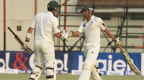 Younis-Khan_t