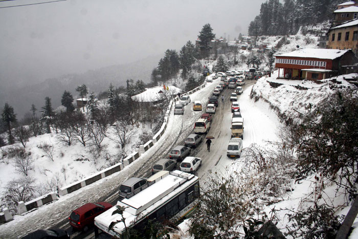 PHOTOS: Shimla Receives Season’s First Snowfall | The Indian Express