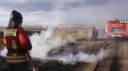 VIDEO: Around 15 dead as wildfires damage about 1,000 houses in Siberia