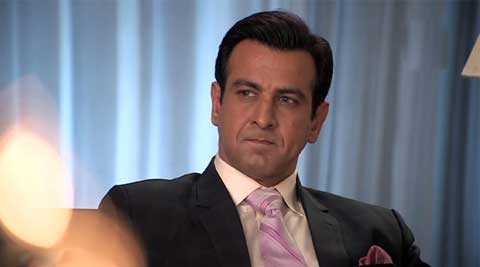 Ronit Roy, actor Ronit Roy guddu rangeela, Ronit Roy in guddu rangeela, Ronit Roy upcoming movies, Ronit Roy movies, entertainment news