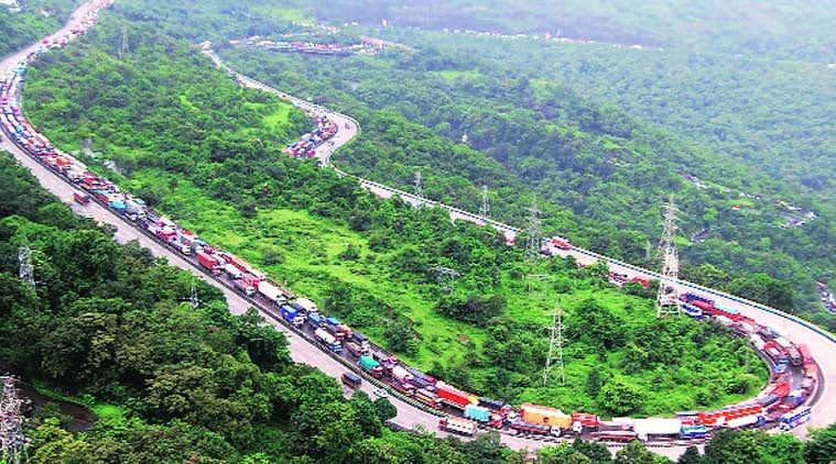 mumbai pune expressway के लिए चित्र परिणाम