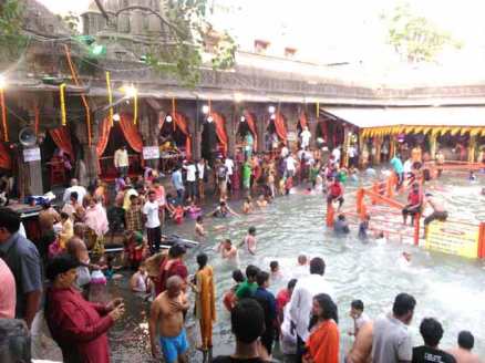 godavari pushkaralu 2015, godavari pushkaralu, kumbh mela 2015, kumbh mela places, nashik kumbh mela dates, kumbh mela 2015 nasik, nasik kumbh 2015, nasik kumbh mela 2015, nashi kumbhm kumbhmela nashik, kumbh mela nasik dates, nashik mela, kumbh mela, nashik Kumbh mela, kumbh mela police, kumbh mela security, Maharashtra Police , mumbai news, city news, local news, maharashtra news, Indian Express