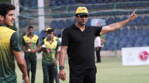 Wasim Akram, Wasim AKram attack, Wasim Akram attack, Wasim Akram fire, Wasim Akram Pakistan, Pakistan Wasim Akram, Cricket News, Cricket