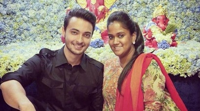 Soon-to-be parents Arpita Khan, Aayush Sharma's rare pictures from their Instagram
