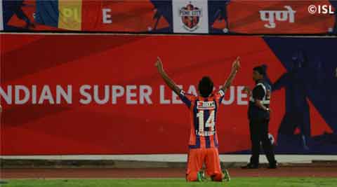 Indian Super League 2015: Israil Gurung all round show gives  Pune bragging rights