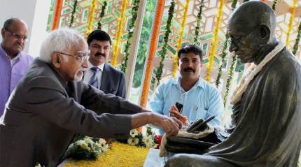 Day after Dadri lynching, VP Ansari says state has to ensure right to life