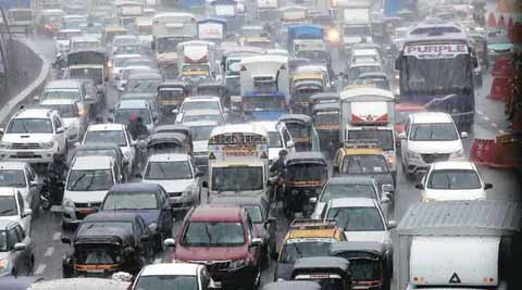 essay on mumbai traffic