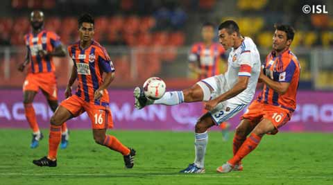 Adrian Mutu’s last-minute goal helps FC Pune City  salvage draw against FC Goa