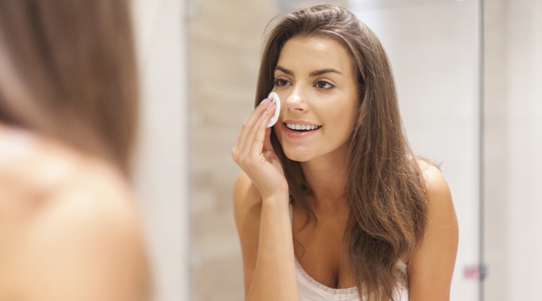 Before anything else, always remember to remove make-up before retiring to bed. (Photo: Thinkstock)