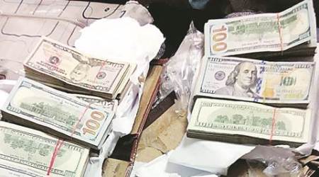 DRI seizes Rs 2.6 cr in foreign currency from Jet crew member