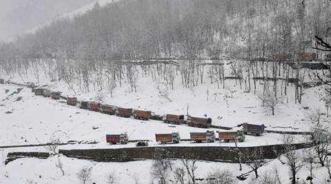 Jammu-Srinagar highway open for one-way traffic - The Indian Express