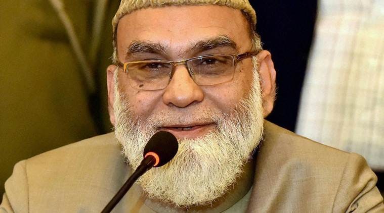 Shahi Imam Bukhari asks Pakistan PM Nawaz Sharif to persuade militant