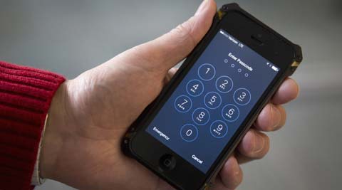 New York judge backs Apple in encryption debate, says can’t force iPhone unlocking