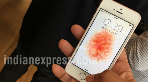 iPhone SE will fill a void, says top Apple distributor