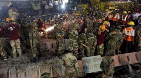 Kolkata flyover collapse: ‘A loud sound, and then it came crashing down’ Kolkata flyover collapse: ‘A loud sound, and then it came crashing down’
