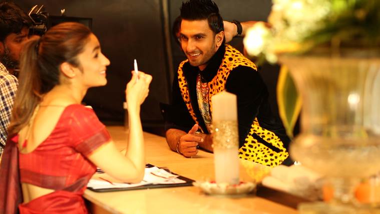 Alia Bhatt, Ranveer Singh, Alia Bhatt Ranveer Singh, Alia, RAnveer, Alia Ranveer, Alia Ranveer Mystery Project, Alia Bhatt Ranveer Singh Mystery Project, Alia Ranveer pic, Alia Ranveer Film, Alia Ranveer together, Entertainment news