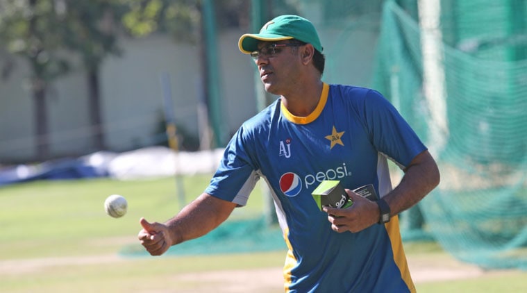 kamran akmal, waqar younis, pakistan, pakistan cricket board