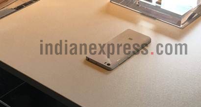 Xiaomi smartphone with 4.3-inch display, Snapdragon 820 spotted online