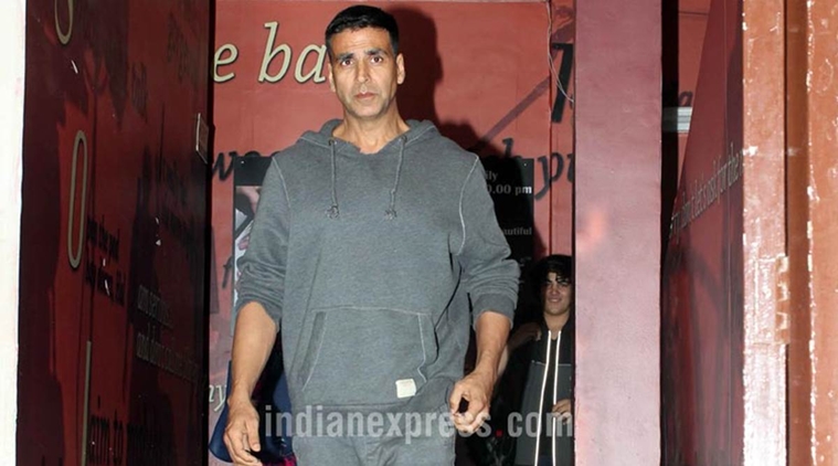 Akshay Kumar, Akshay Kumar news, Akshay Kumar bodyguard, Akshay Kumar fan, Akshay Kumar twitter, Entertainment news