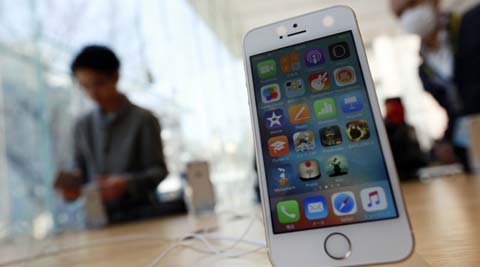 Apple iPhone 7 ‘Pro’ could come with Smart Connector, dual camera