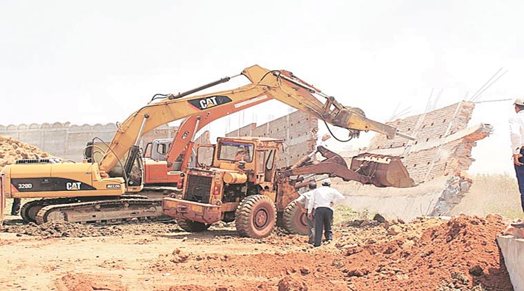 MCDs to clear illegal structures in city