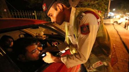 delhi, drink and drive, Delhi Traffic Police, drunk driving, delhi police, Delhi, drunken driving, rash driving, road accidents, accidents due to drunk driving, Delhi Traffic Police challans, road safety, road safety in Delhi, delhi news, ncr news, latest news