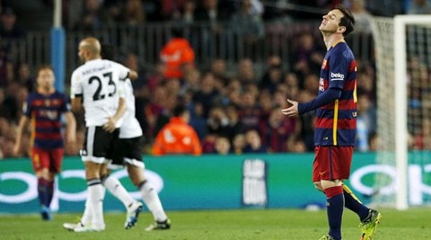 Barcelona crisis deepen after 2-1 loss to Valencia