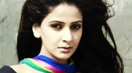 My Bollywood debut film is a little like 'Piku': Pakistani actress Saba Qamar