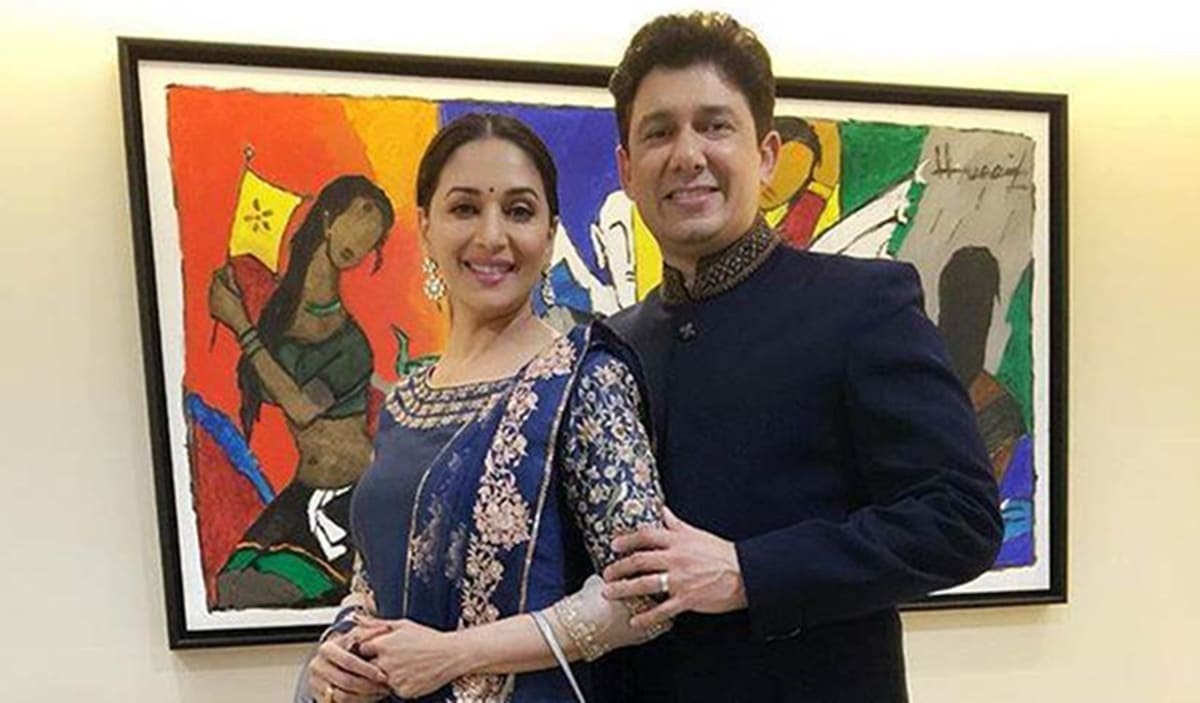 Madhuri Dixit, Madhuri dixit birthday, Rishi Kapoor, Karan Johar, Riteish Deshmukh, Sophie Choudry, Entertainment news