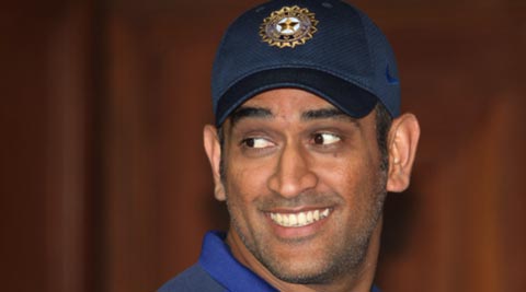 MS Dhoni to donate gloves, pads for Kolkata cancer patient