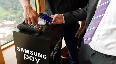 Samsung takes fight to Apple with mobile wallet strategy