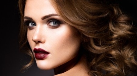How to maintain flawless make-up during monsoon