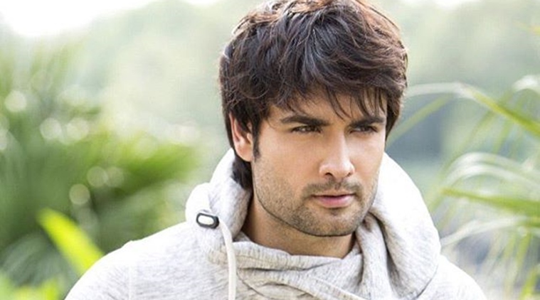 Vivian Dsena, Vivian Dsena serials, Vivian Dsena tv shows, Vivian Dsena no dating clause, Vivian Dsena lashes out no dating clause, Vivian Dsena slams no dating clause, Entertainment news