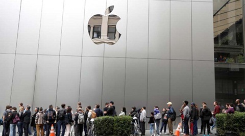 Apple weathers anti-US demo in China, where patriotic protests snowball