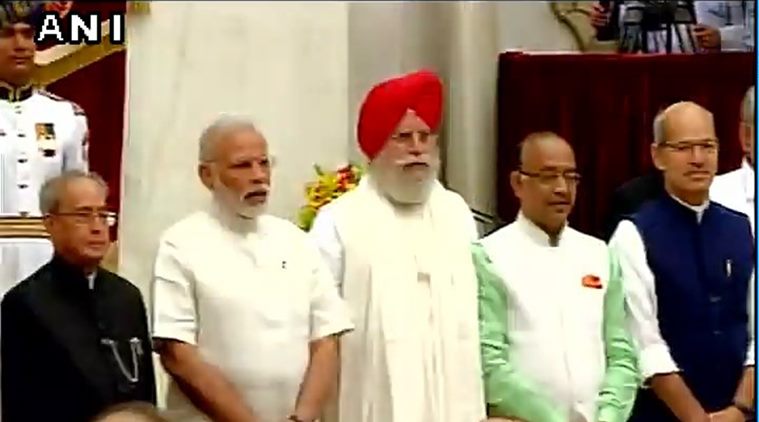modi cabinet reshuffle: 19 new faces inducted, twitter reacts
